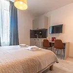 L&B City Center Studios Apartments