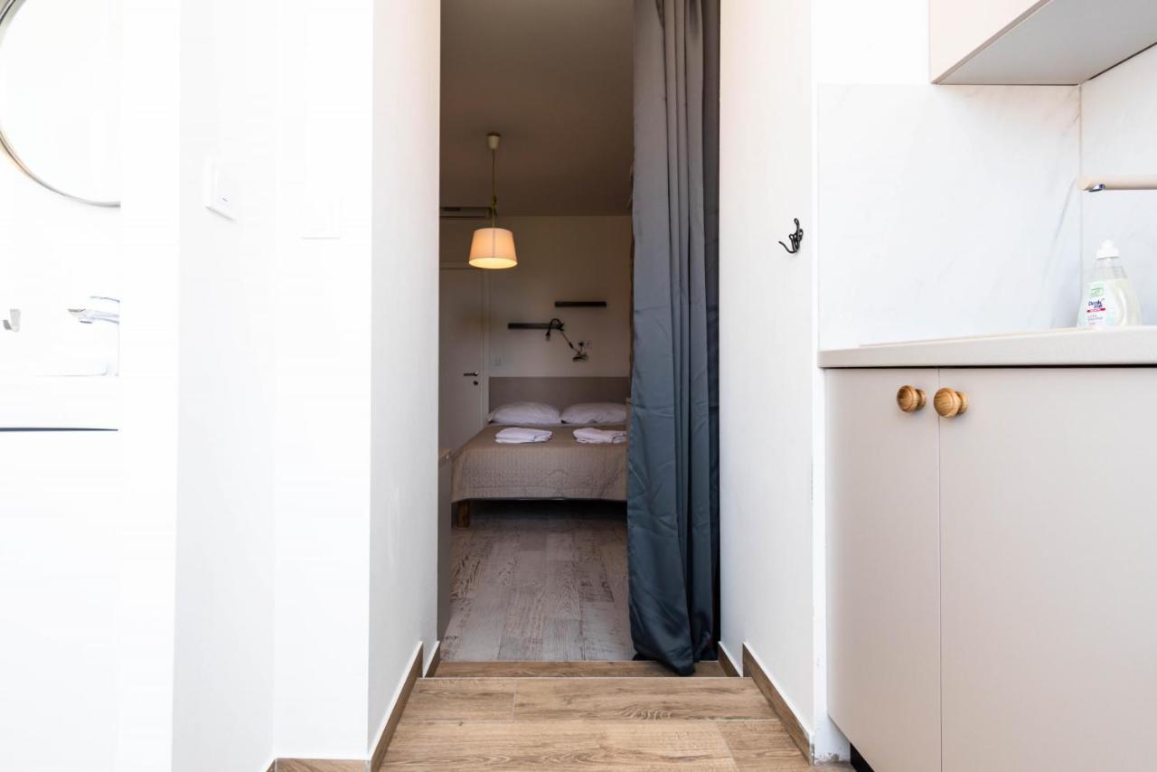 L&B City Center Studios Apartments 3*
