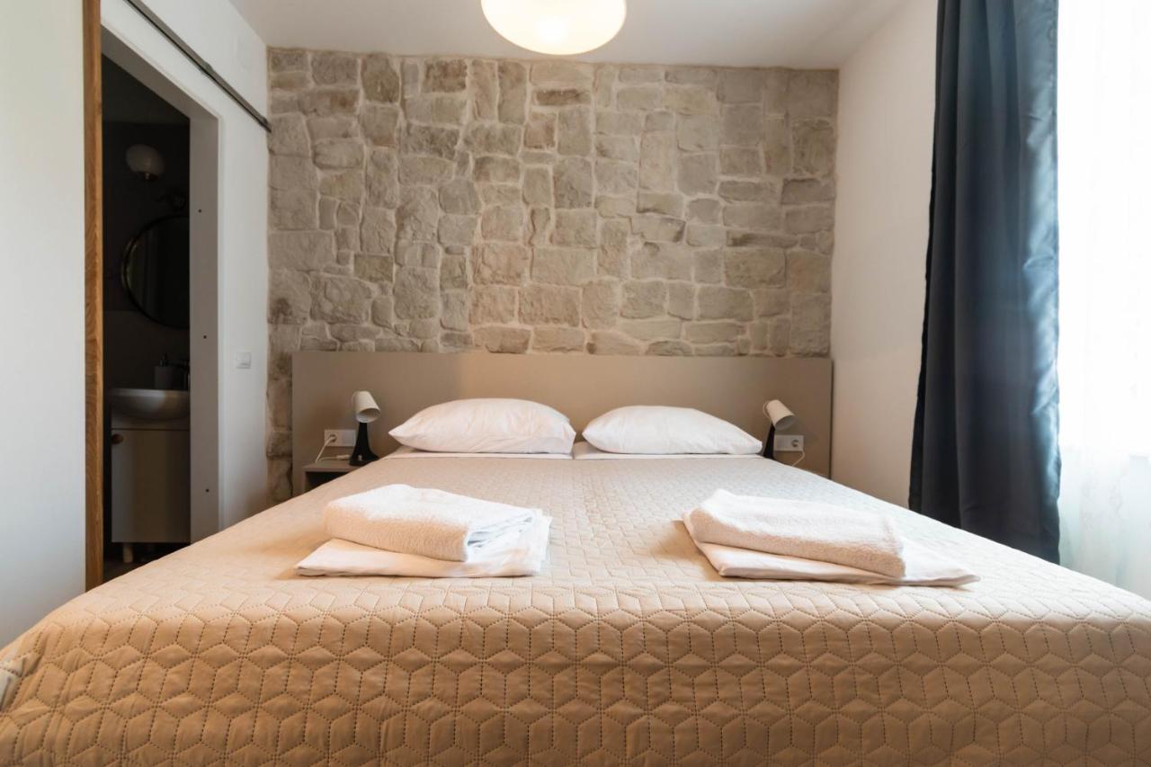 Gostinjska kuća L&B City Center Studios Apartments 3*