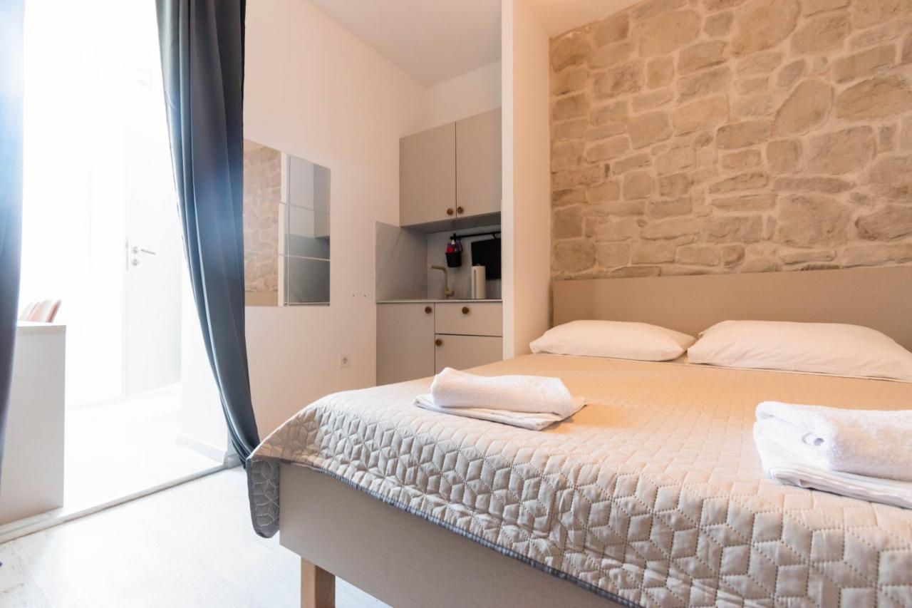 L&B City Center Studios Apartments Gostinjska kuća