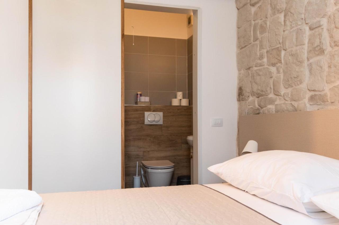 L&B City Center Studios Apartments 3*