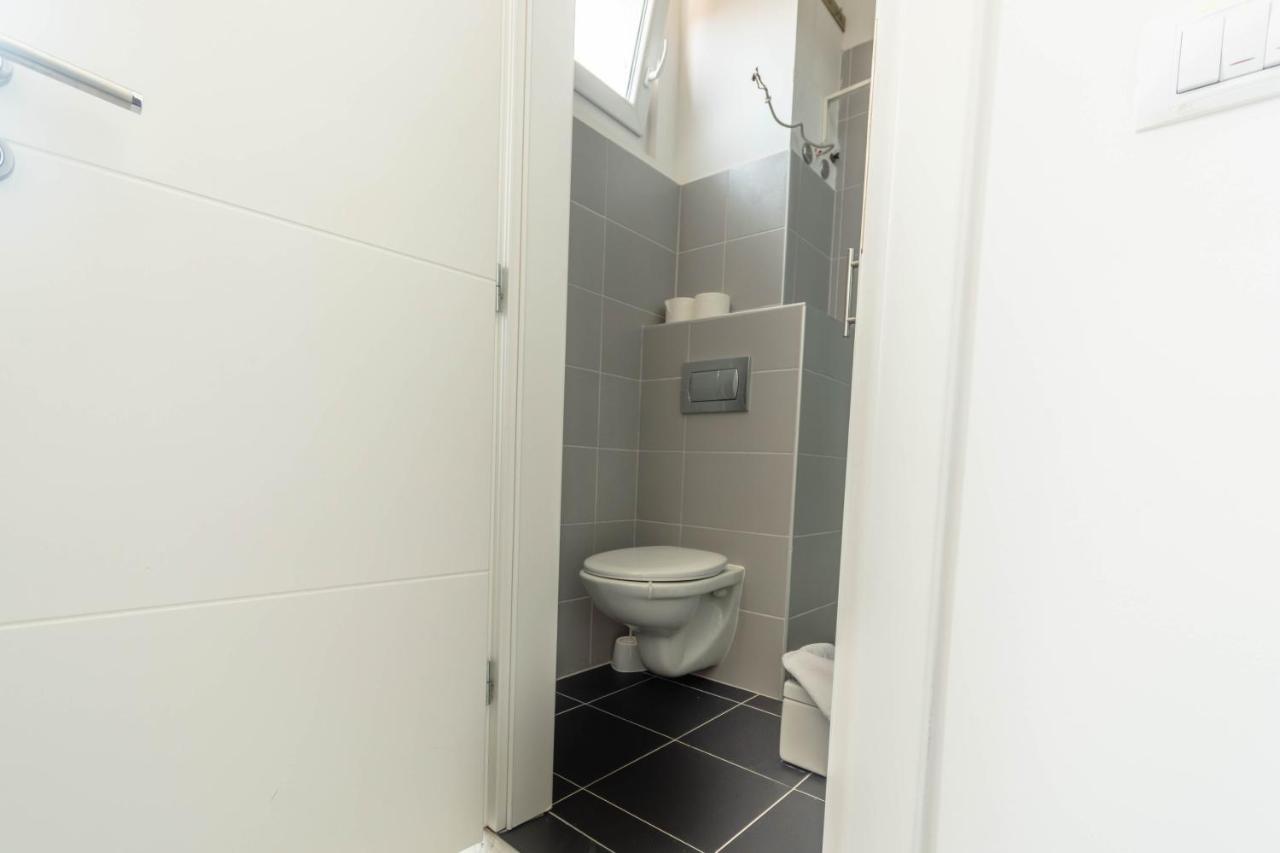 Penzión pre hostí L&B City Center Studios Apartments